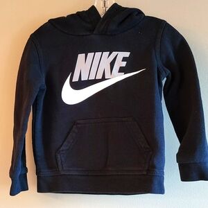 Nike black pullover hoodie